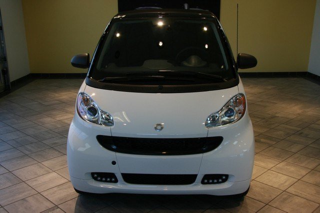 Smart fortwo 2012 photo 2