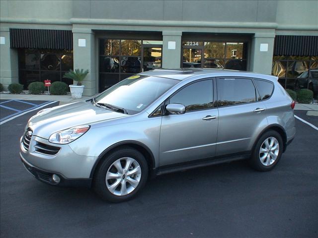 Subaru B9 Tribeca 2007 photo 0