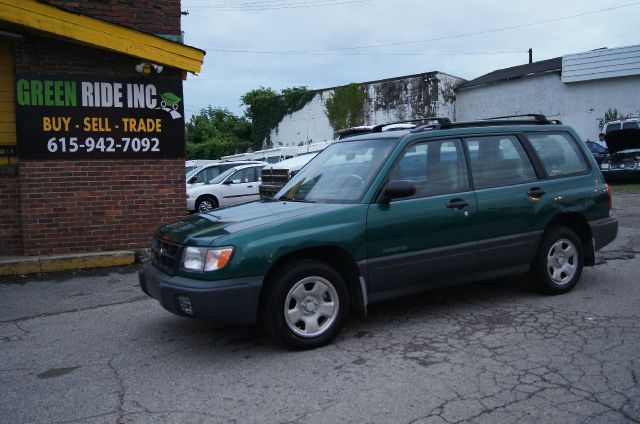 Subaru Forester 1998 photo 2