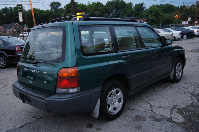 Subaru Forester 1998 photo 4