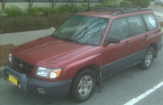 Subaru Forester 1998 photo 3