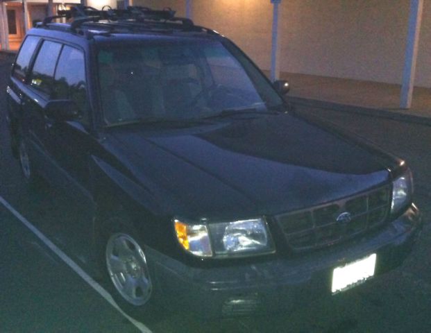 Subaru Forester 1998 photo 2