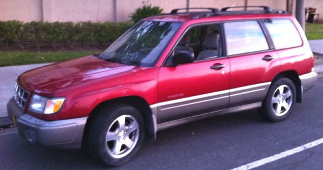 Subaru Forester 1998 photo 11