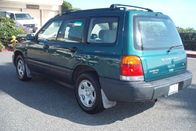 Subaru Forester 1998 photo 22