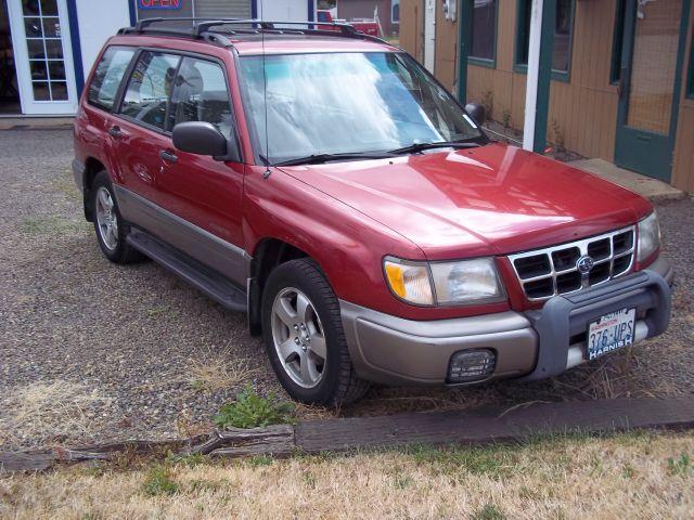 Subaru Forester 1998 photo 1