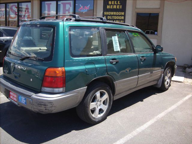 Subaru Forester 1998 photo 3