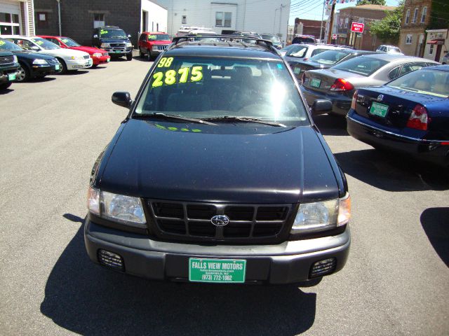 Subaru Forester 1998 photo 1