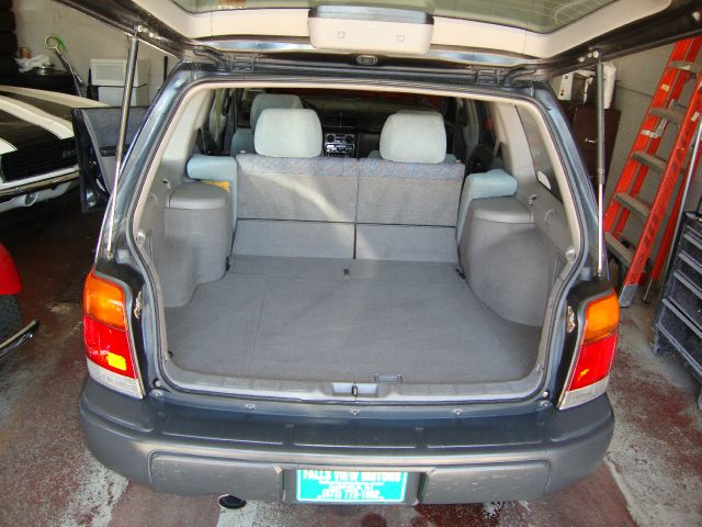 Subaru Forester 1998 photo 4