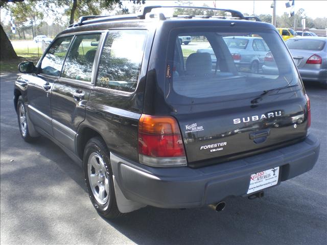 Subaru Forester 1998 photo 1