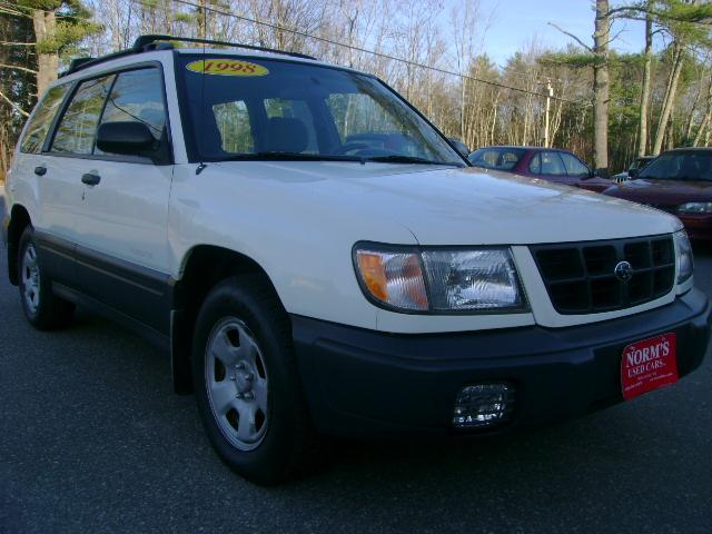 Subaru Forester 1998 photo 1