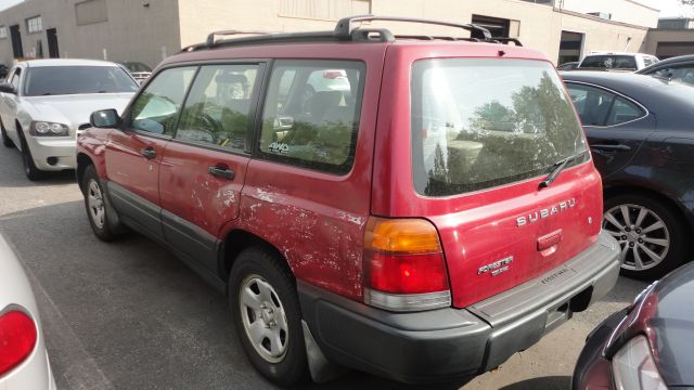 Subaru Forester 1999 photo 12