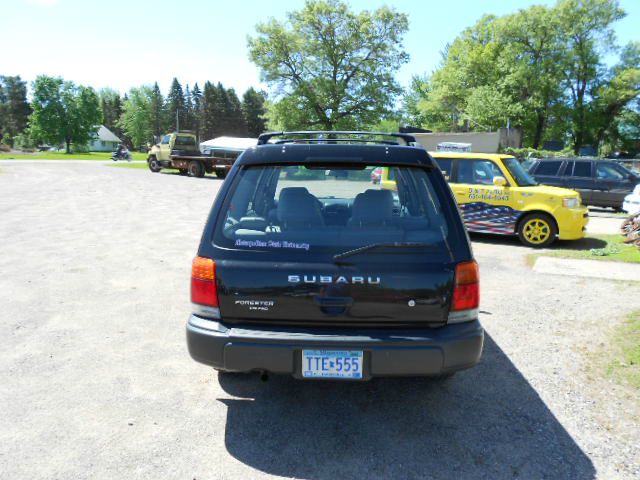 Subaru Forester 1999 photo 4