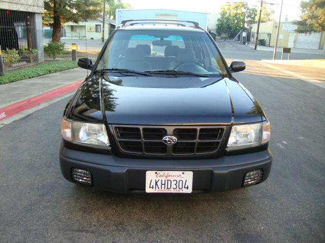 Subaru Forester 1999 photo 4