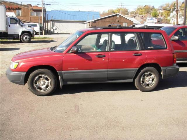 Subaru Forester 1999 photo 4