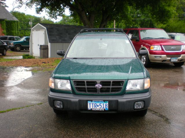 Subaru Forester ESi SUV