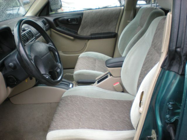 Subaru Forester 2000 photo 1