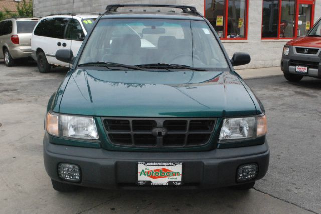 Subaru Forester 2000 photo 12