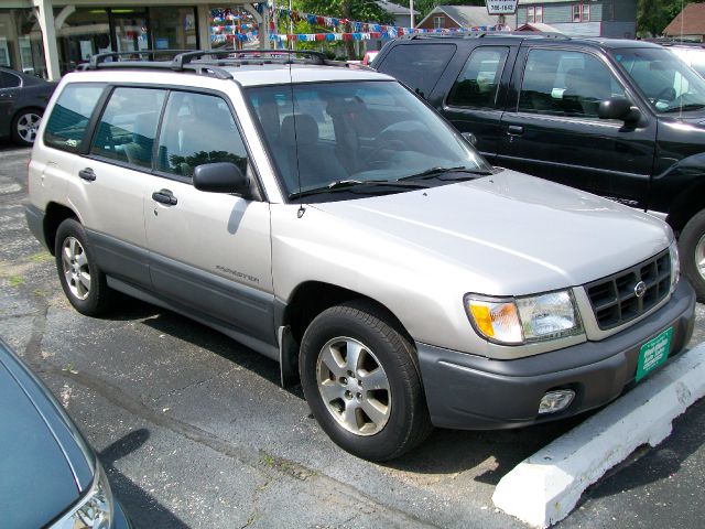 Subaru Forester ESi SUV