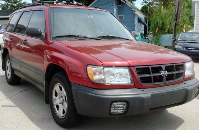 Subaru Forester 2000 photo 10