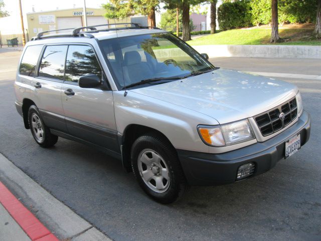 Subaru Forester 2000 photo 22