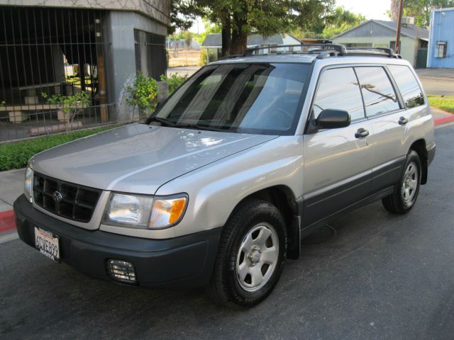 Subaru Forester 2000 photo 23