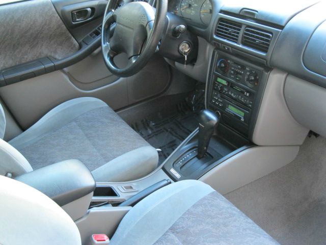 Subaru Forester 2000 photo 7