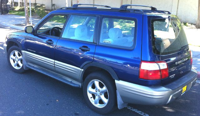 Subaru Forester 2001 photo 9