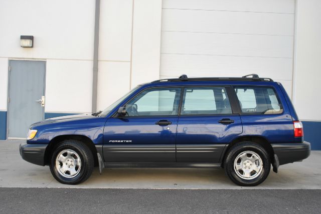 Subaru Forester 2001 photo 4