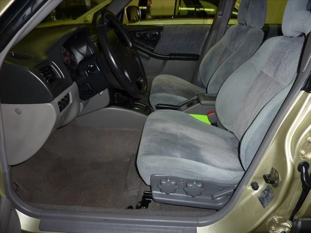 Subaru Forester 2002 photo 2