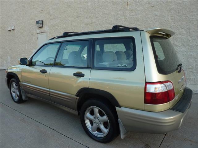 Subaru Forester 2002 photo 25