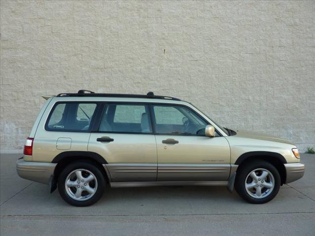 Subaru Forester 2002 photo 29