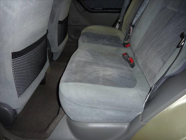 Subaru Forester 2002 photo 9