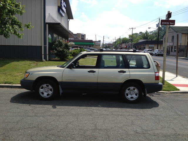 Subaru Forester V6 Premier Wagon