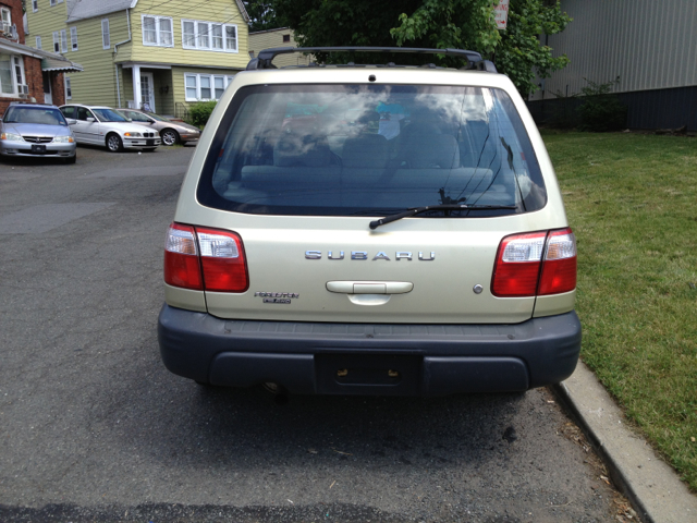 Subaru Forester 2002 photo 4