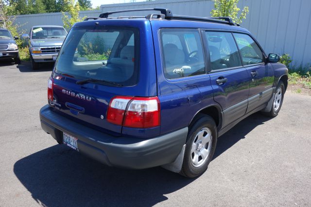 Subaru Forester 2002 photo 8