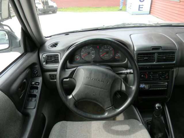 Subaru Forester 2002 photo 4