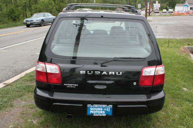 Subaru Forester 2002 photo 4