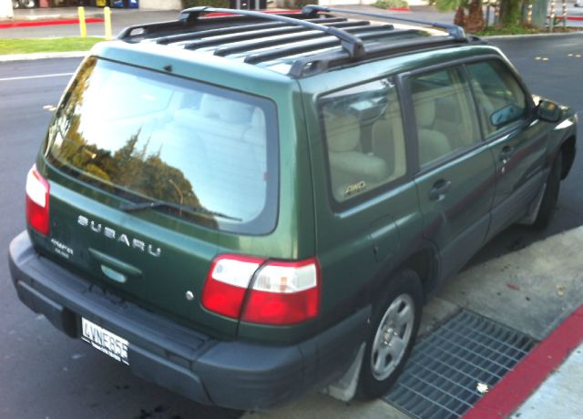 Subaru Forester 2002 photo 1