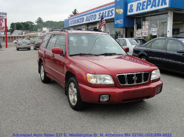 Subaru Forester 2002 photo 1