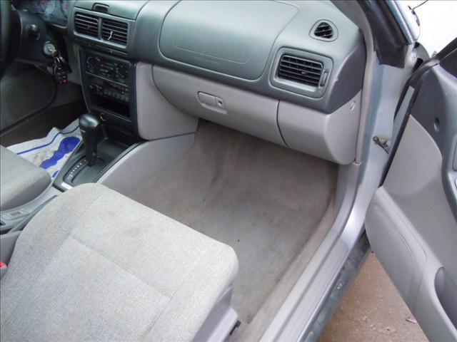 Subaru Forester 2002 photo 3