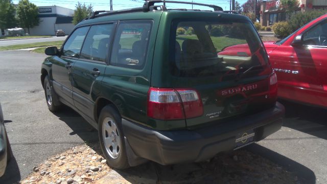 Subaru Forester ESi SUV