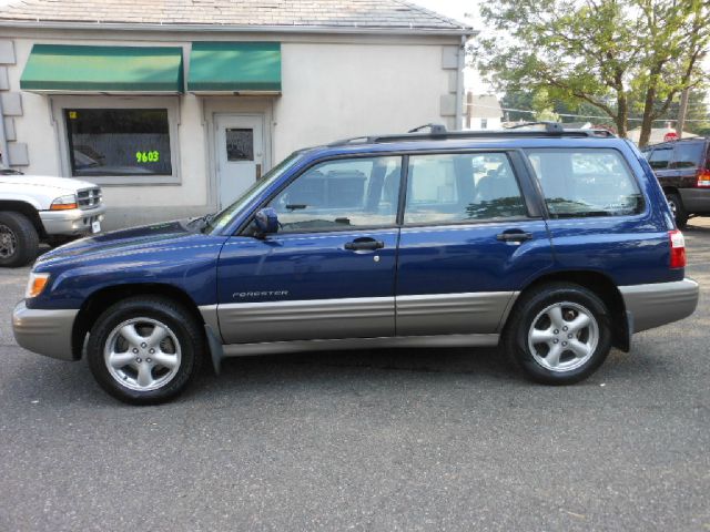 Subaru Forester 2002 photo 3