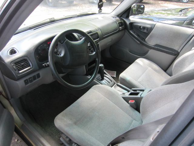 Subaru Forester 2002 photo 1