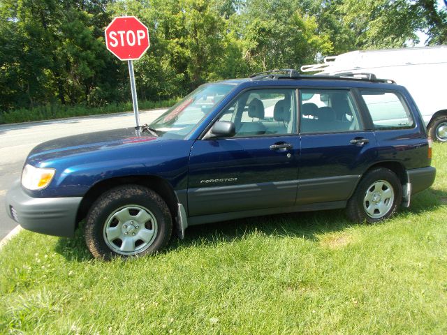 Subaru Forester 2002 photo 1