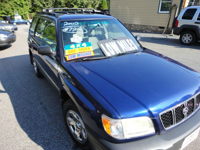 Subaru Forester 2002 photo 2