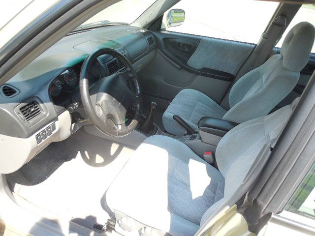 Subaru Forester 2002 photo 5