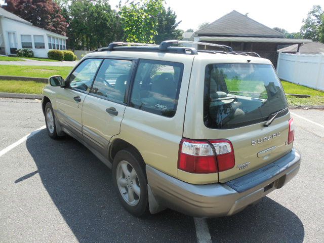 Subaru Forester 2002 photo 8