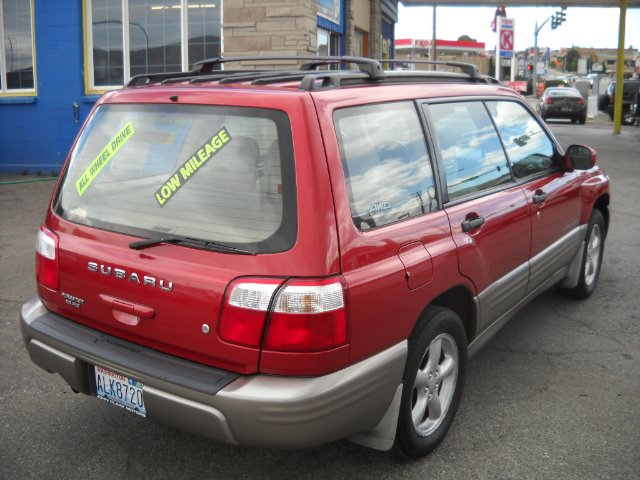 Subaru Forester XR SUV