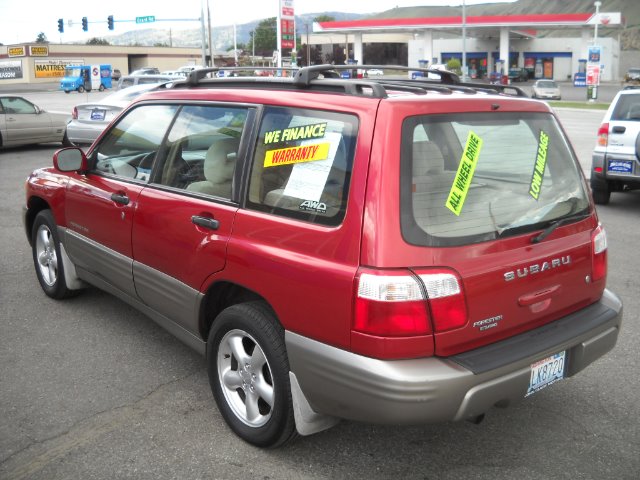 Subaru Forester 2002 photo 4