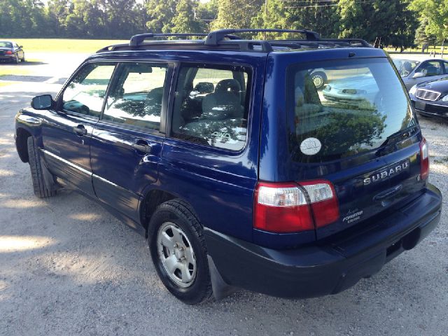 Subaru Forester 2002 photo 2